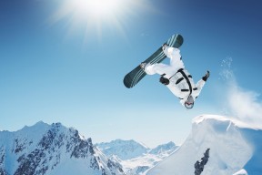 米兰体育官网平台-中国三人女篮练习快速反击 战术执行力提升，中国队女子三人篮球