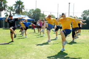 米兰体育app官网入口-校园体育文化建设促进健康，校园体育文化建设对于塑造大学生的健康体质和完整人格